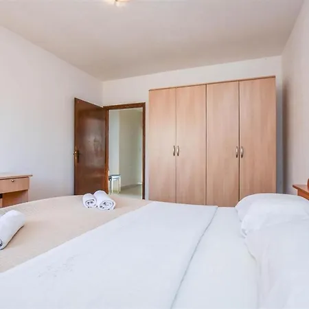 Seaside House Banj, Pasman - 21126 Feriehus Ždrelac